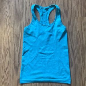 Lululemon swiftly tech tank size 4